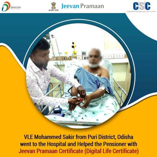 VLE Mohammed Sakir from Puri District, #Odisha went to the Hospital and Helped t…